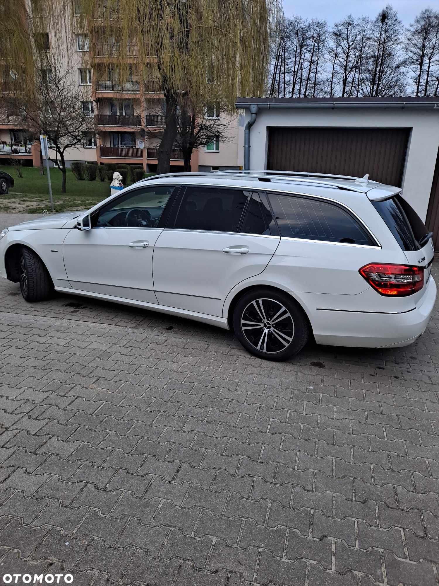 Mercedes-Benz Klasa E - 8