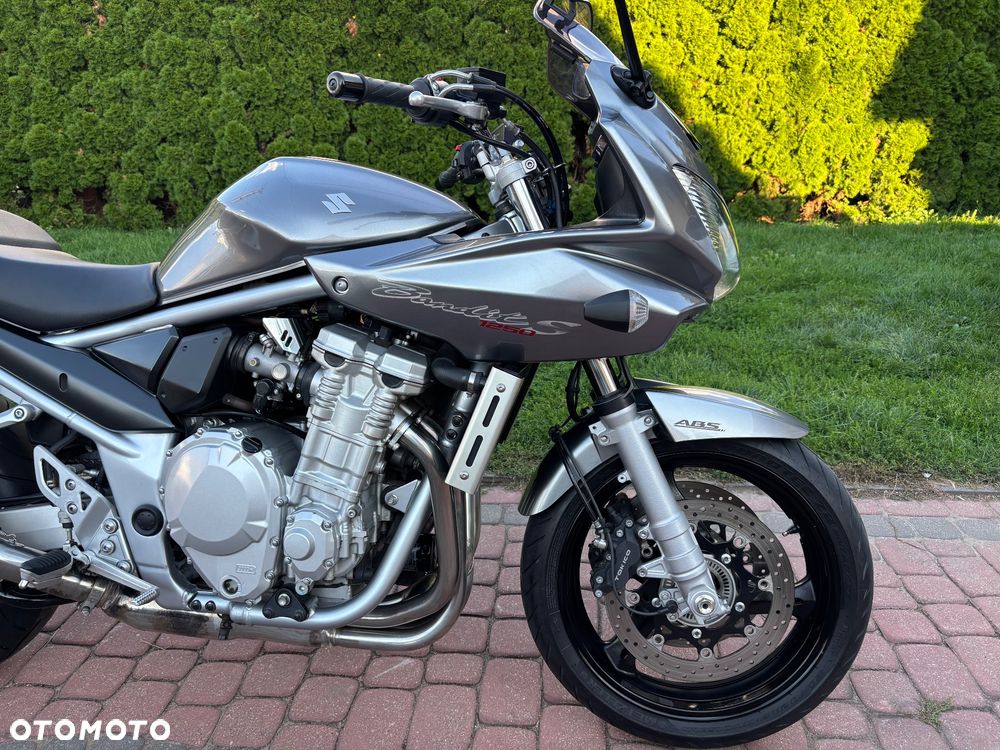 Suzuki Bandit - 14