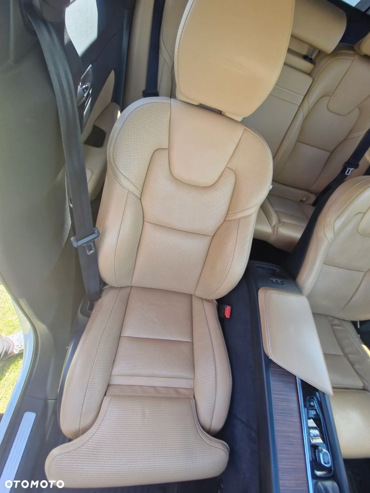 Volvo XC 60 T5 AWD Inscription - 29