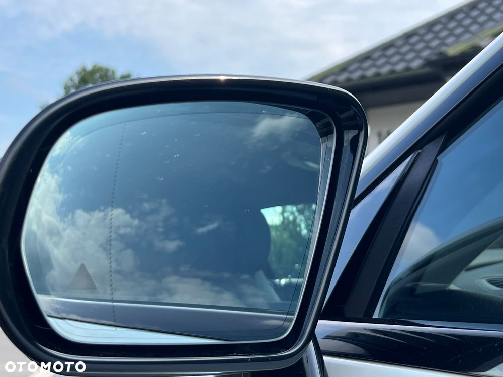 Mercedes-Benz Klasa E - 20