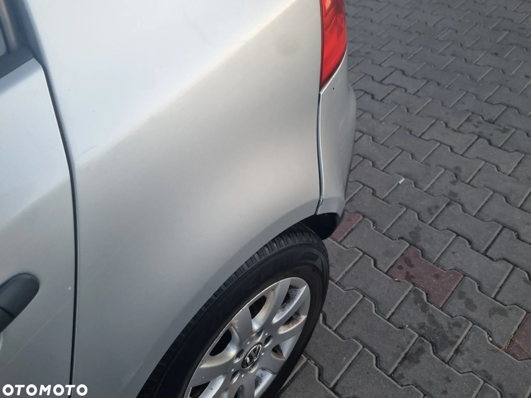 Volkswagen Golf V 2.0 SDI Comfortline - 5