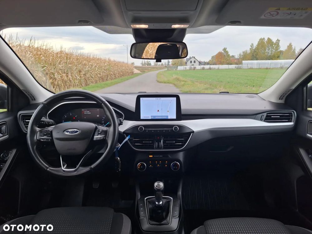 Ford Focus 1.5 EcoBlue Start-Stopp-System TITANIUM STYLE - 4