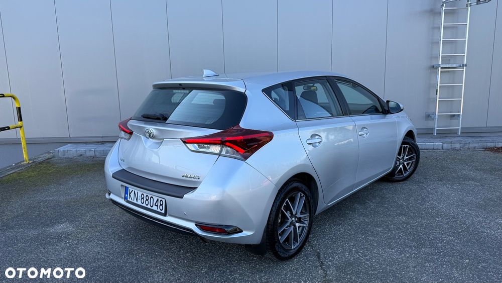 Toyota Auris 1.6 Comfort - 4