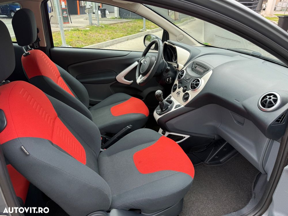 Ford Ka 1.2i Titanium - 9