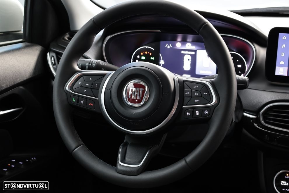 Fiat Tipo Cross 1.3 Multijet - 17