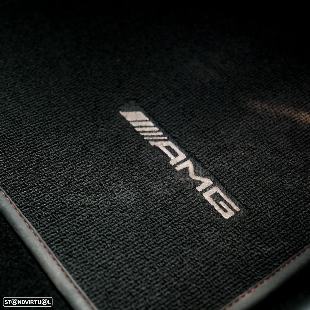 Mercedes-Benz CLA 180 d Shooting Brake AMG Line - 34