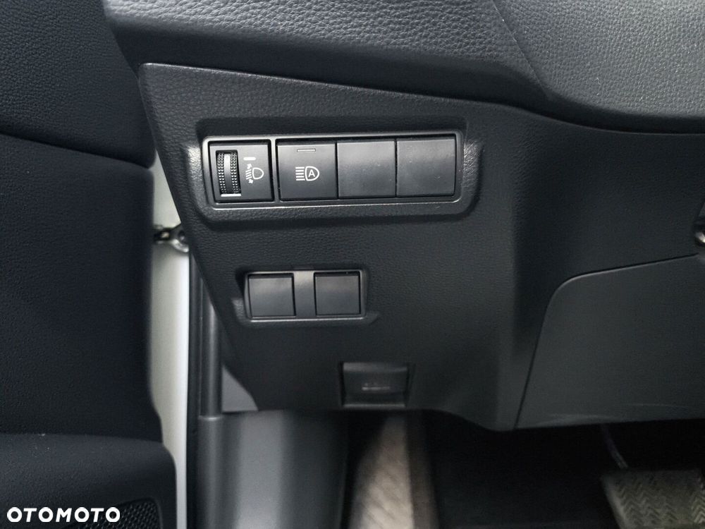 Toyota Corolla Cross - 28