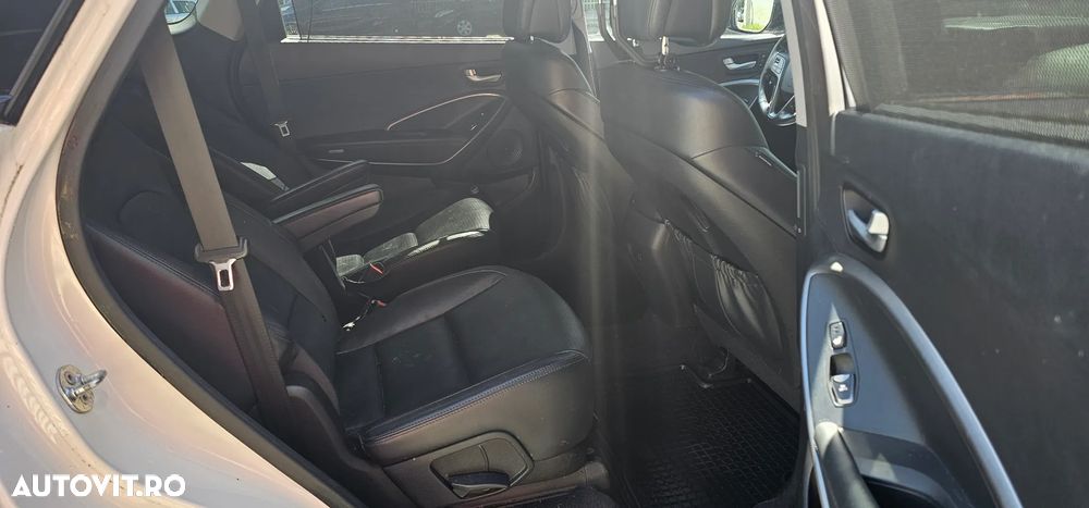 Hyundai Grand Santa Fe 2.2 CRDi 4WD Automatik Luxury - 16