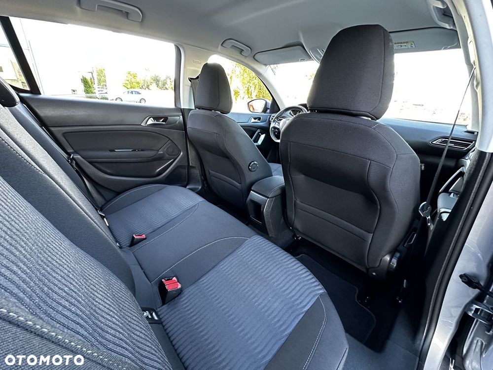 Peugeot 308 125 THP Active - 24