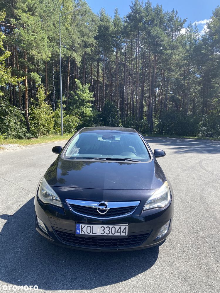 Opel Astra IV 1.4 T Cosmo - 5