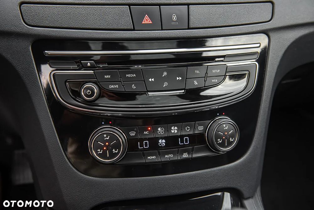 Peugeot 508 2.0 BlueHDi Allure S&S - 21