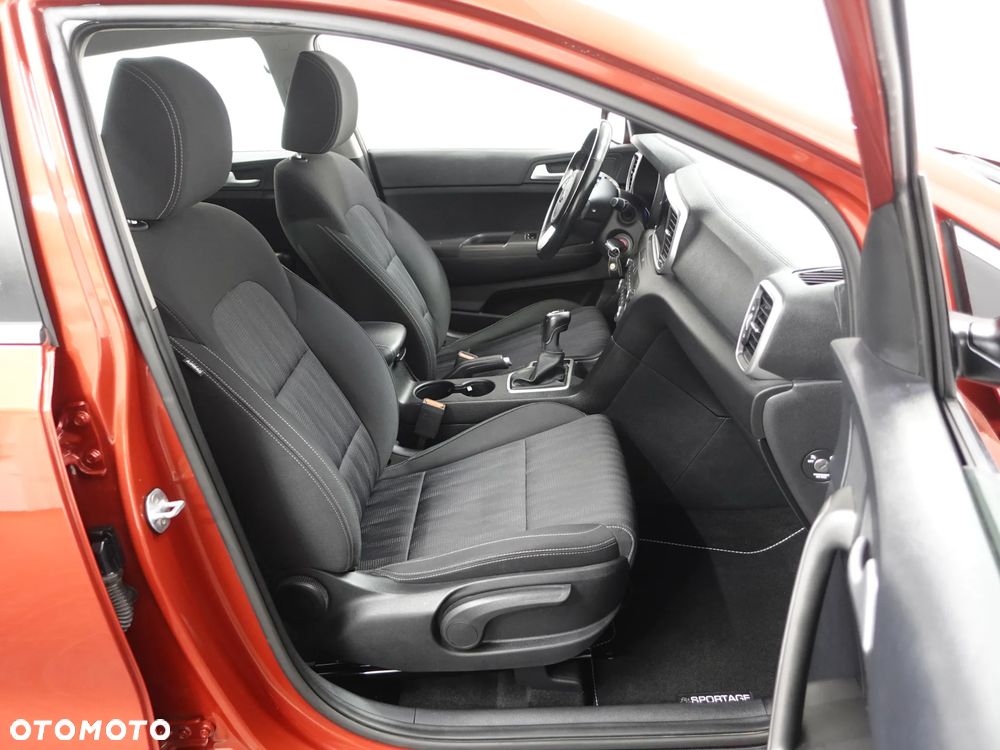Kia Sportage 1.6 CRDI 2WD Eco-Dynamics+ (48V M-H) Vision - 24