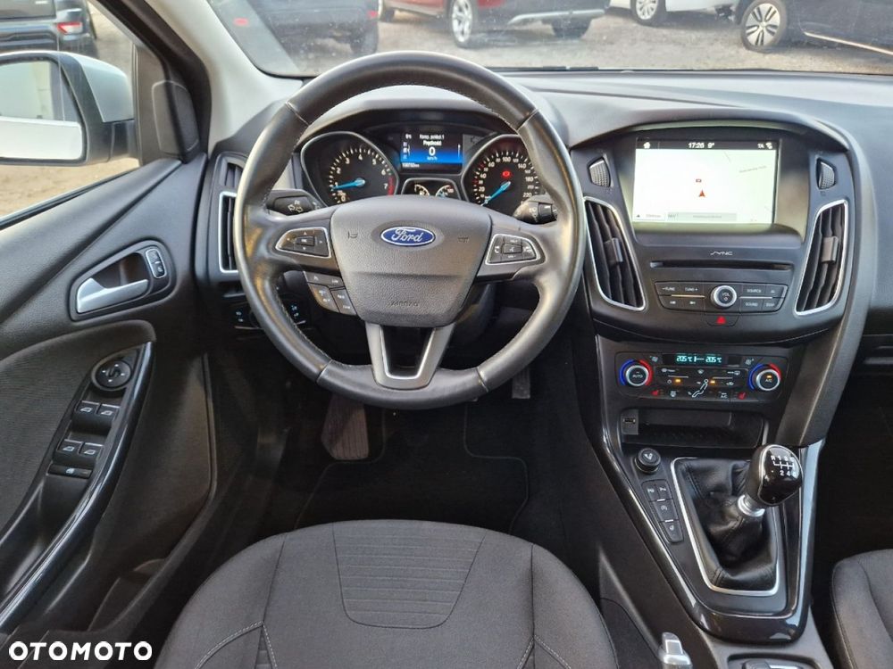 Ford Focus 1.0 EcoBoost Titanium - 20
