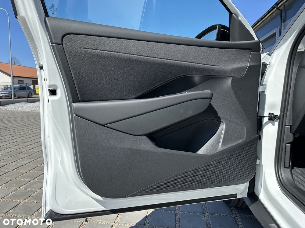 Volkswagen T-Roc - 10