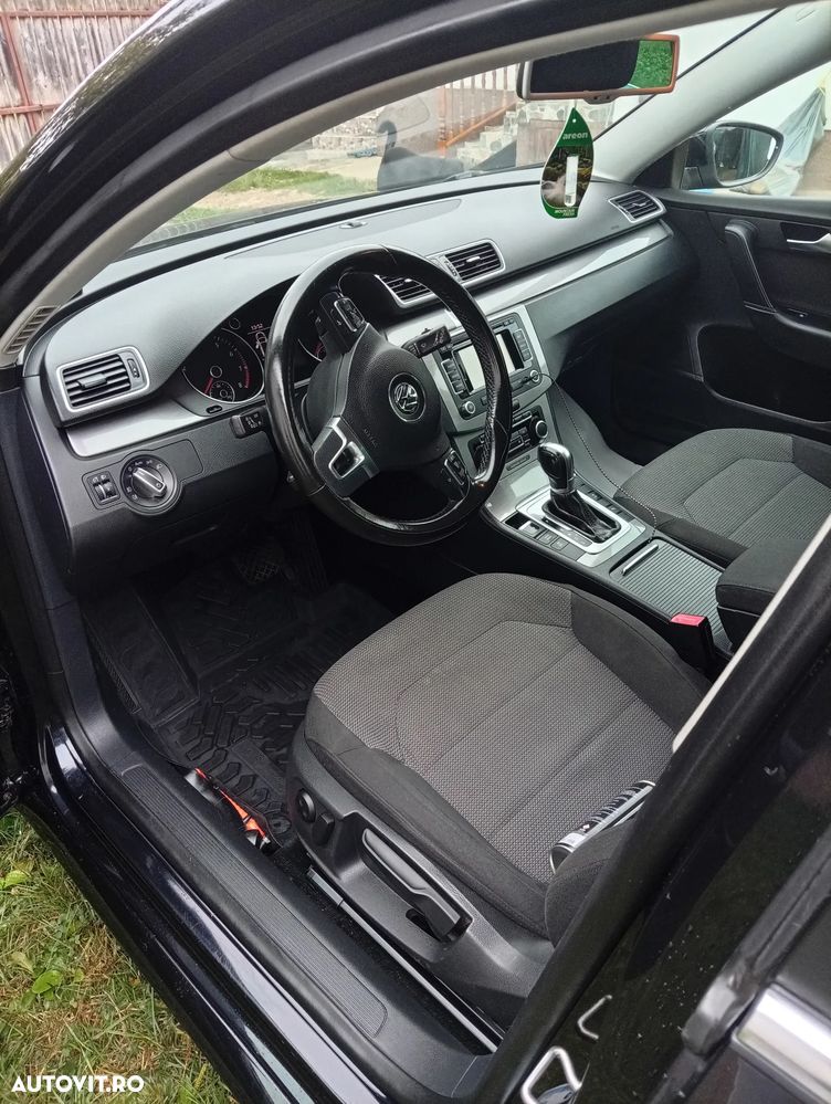 Volkswagen Passat - 7