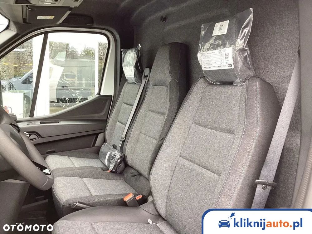 Renault MASTER Furgon FWD EXTRA 3,5T L3H2 2.0 dCi 150KM AT9Euro6x - 13