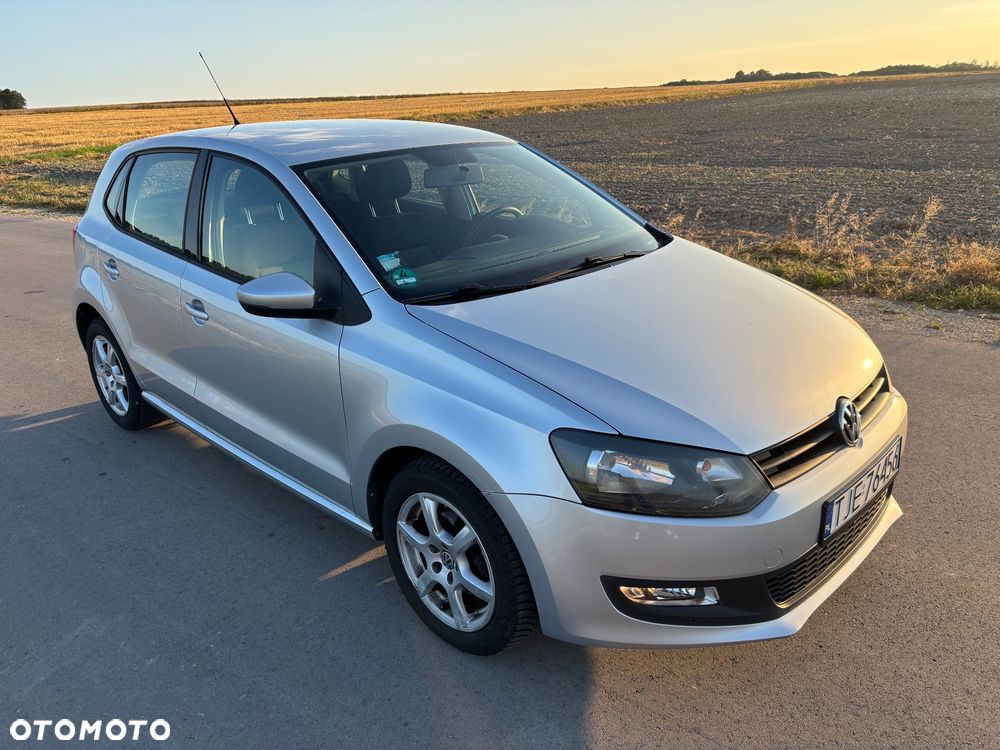 Volkswagen Polo 1.4 16V Trendline - 6