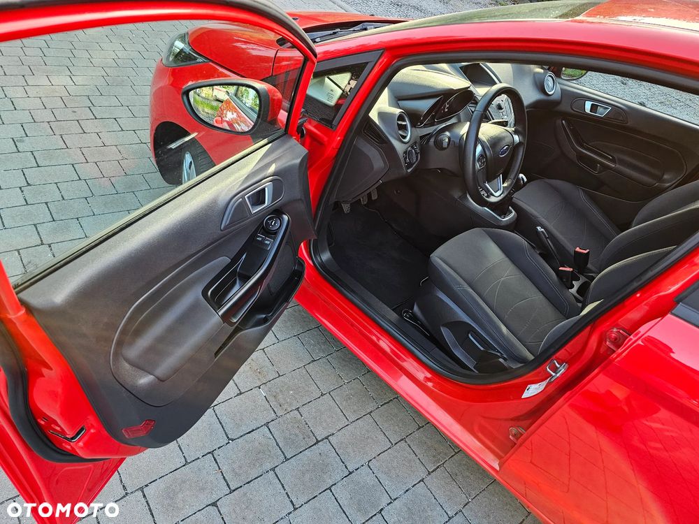 Ford Fiesta 1.25 Champions Edition - 6