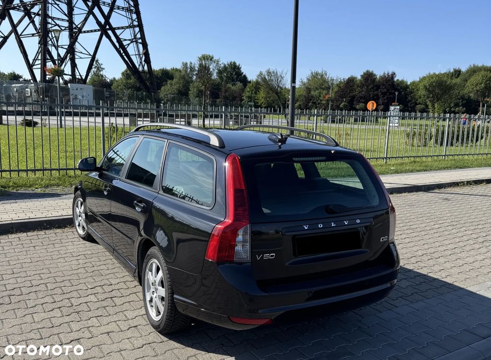 Volvo V50 D2 - 5