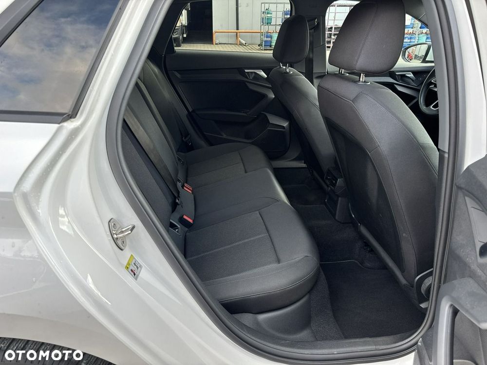 Audi A3 Sportback 35 TFSI S tronic advanced - 17