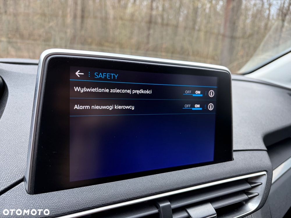 Peugeot 5008 BlueHDI 130 Active Business-Paket - 23