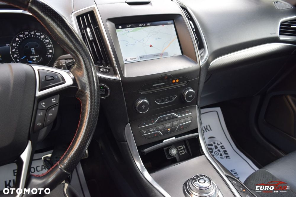Ford S-Max - 20
