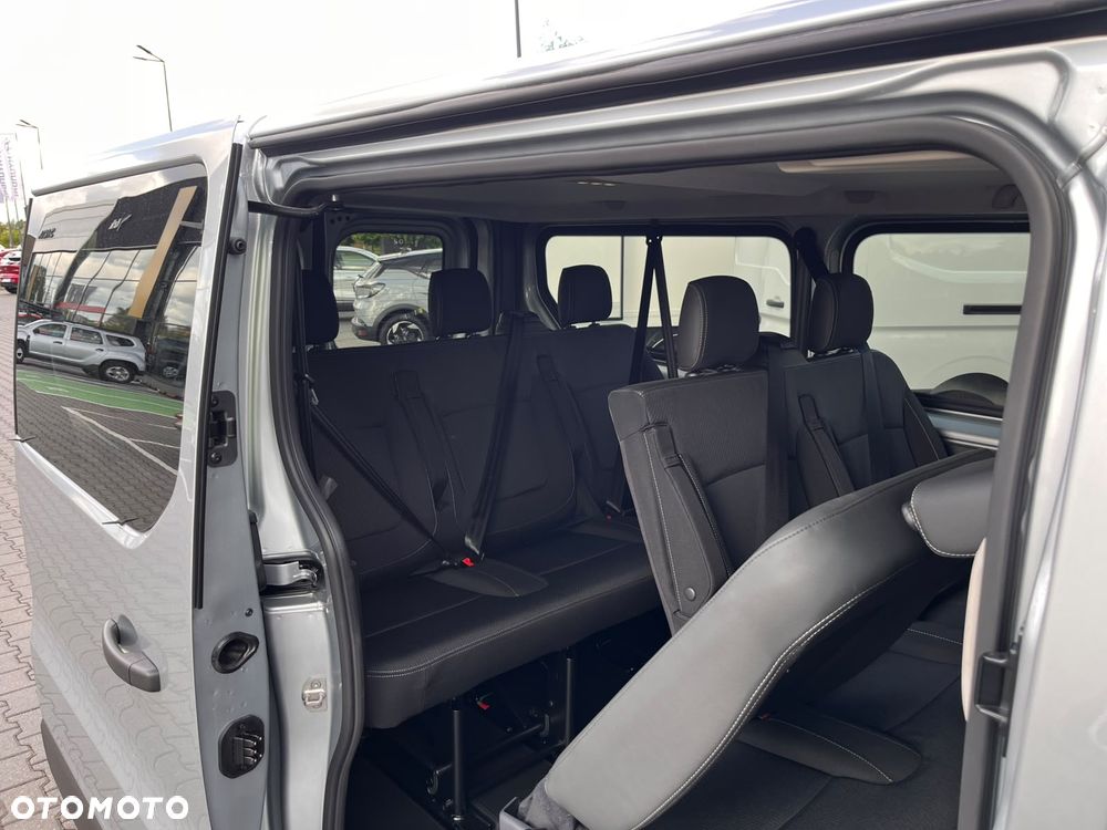 Renault Trafic - 15