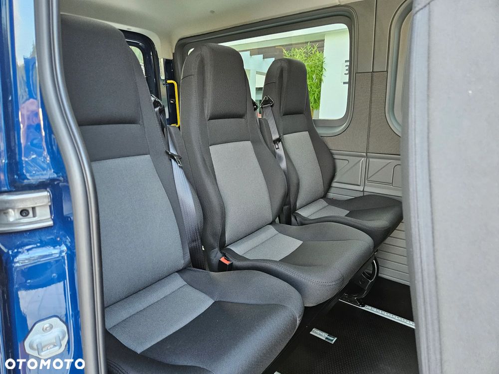 Volkswagen Crafter - 26