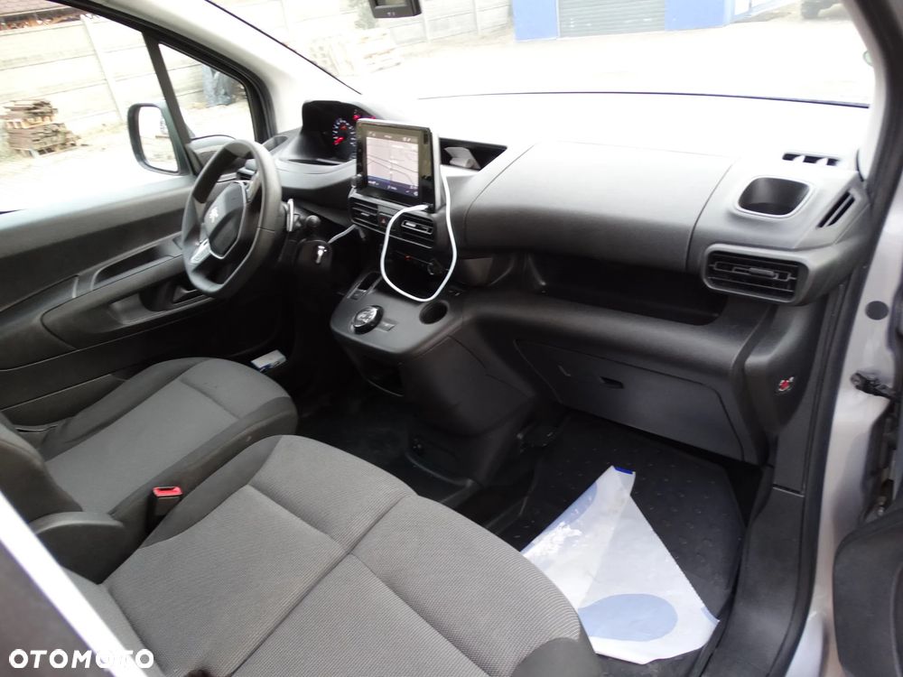 Peugeot Partner - 31