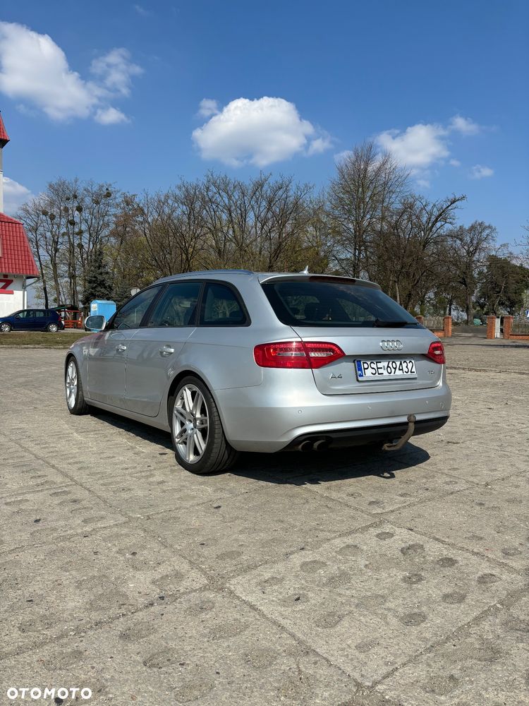 Audi A4 Avant - 4