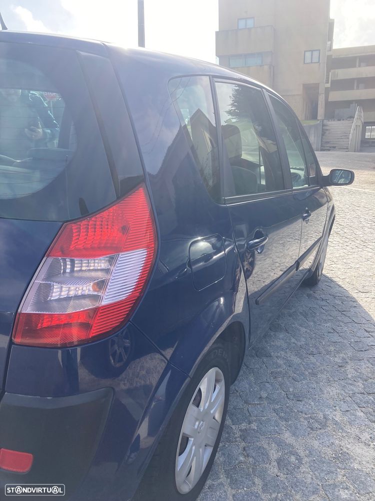 Renault Scénic 1.5 dCi Authentique - 5