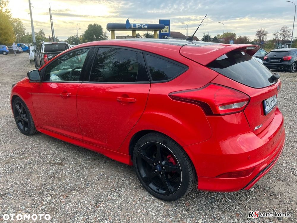 Ford Focus - 16