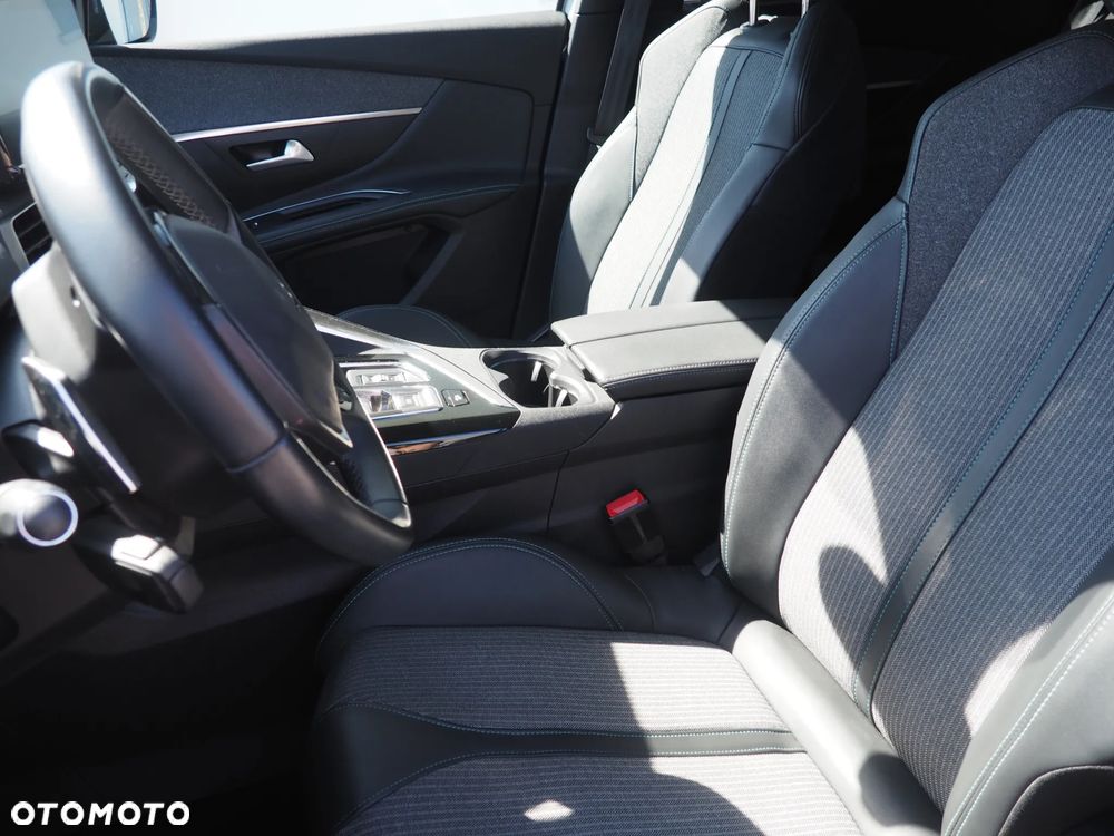 Peugeot 5008 1.5 BlueHDi Allure Pack S&S EAT8 - 27