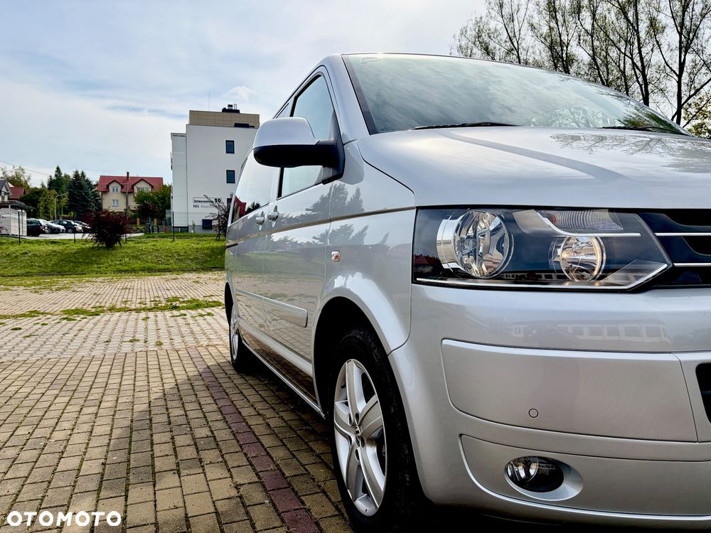 Volkswagen Multivan - 7