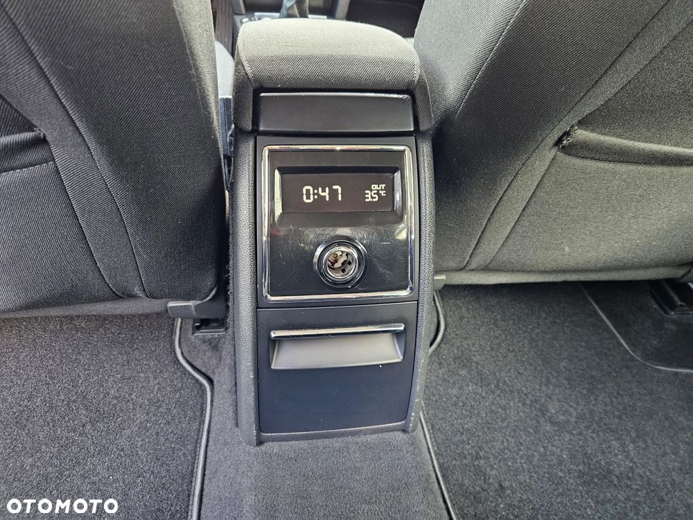 Skoda Superb 1.8 TSI Active - 8