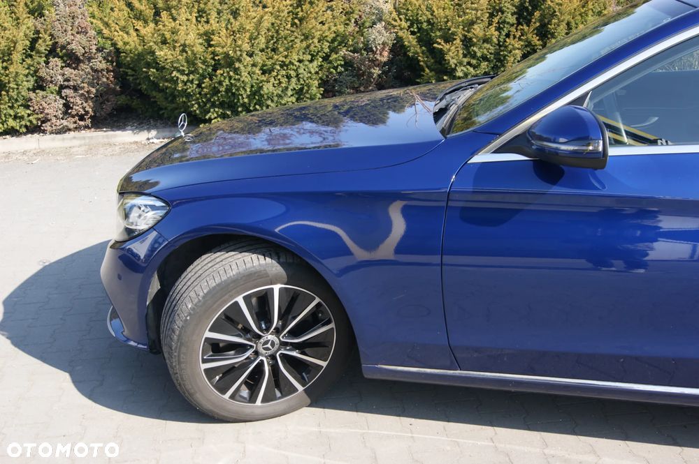 Mercedes-Benz Klasa C 220 d 9G-TRONIC Exclusive - 18