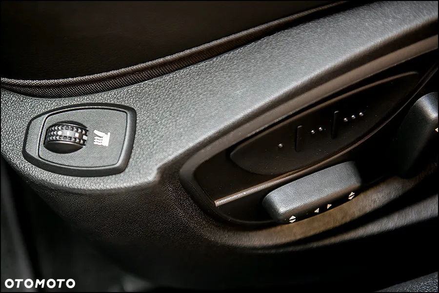 Renault Laguna Grandtour dCi 150 FAP GT - 33