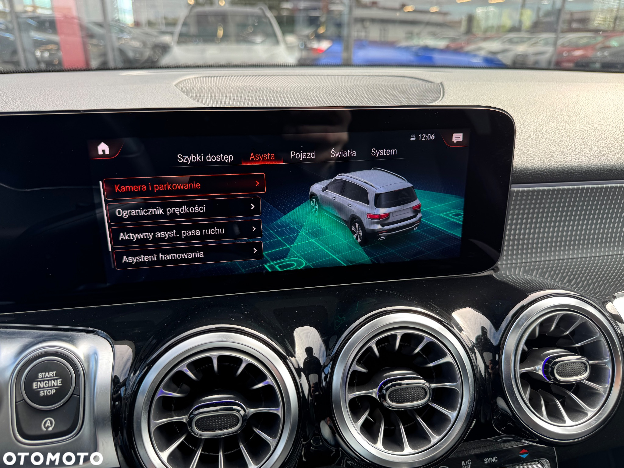 Mercedes-Benz GLB 200 d 4Matic 8G-DCT Special Edition - 24