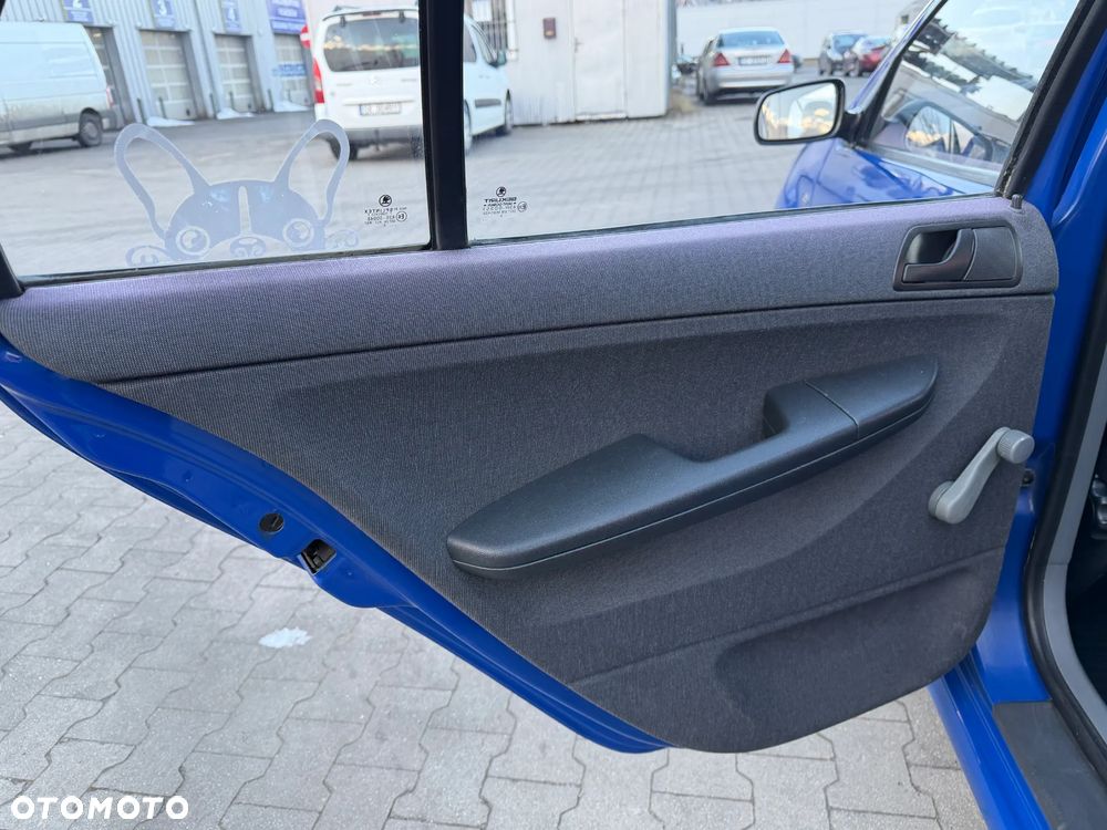 Skoda Fabia 1.4 16V Classic - 25