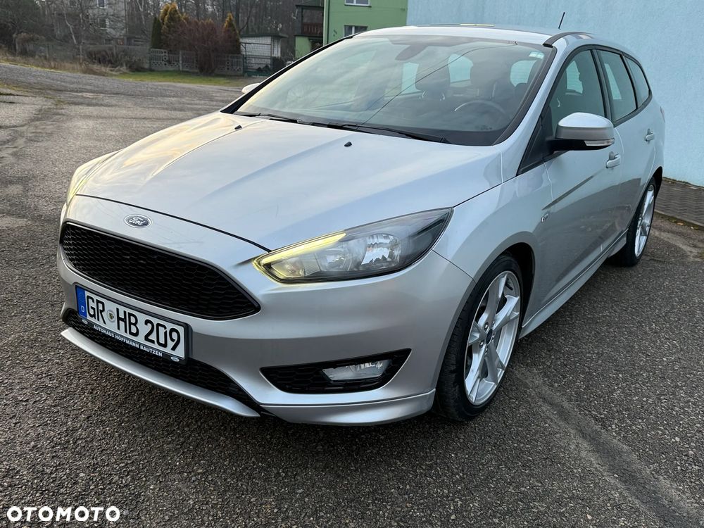 Ford Focus 1.0 EcoBoost Start-Stopp-System ST-LINE STYLE