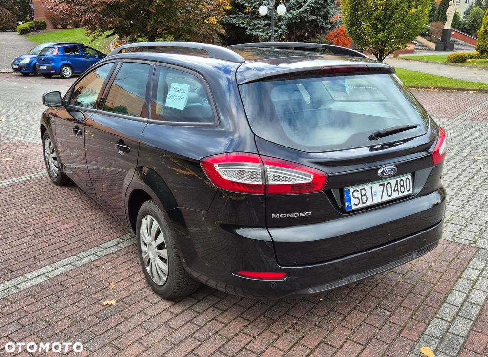 Ford Mondeo 2.0 TDCi Ambiente - 6