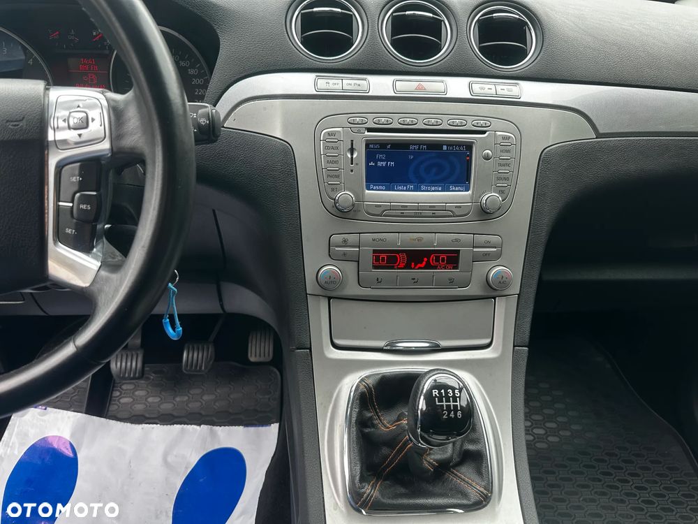 Ford S-Max 1.8 TDCi Ambiente - 30
