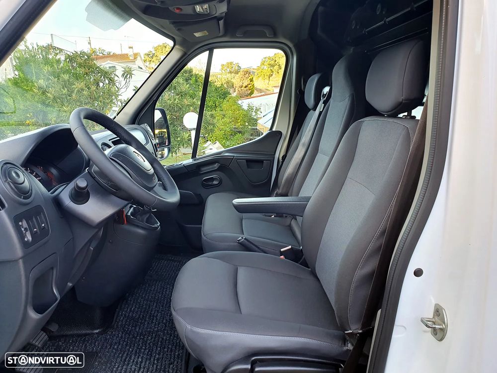 Renault Master III Fase II 2.3 dCi L2H3 3.5T - 11