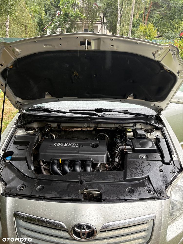 Toyota Avensis 1.8 VVT-i Travel - 5