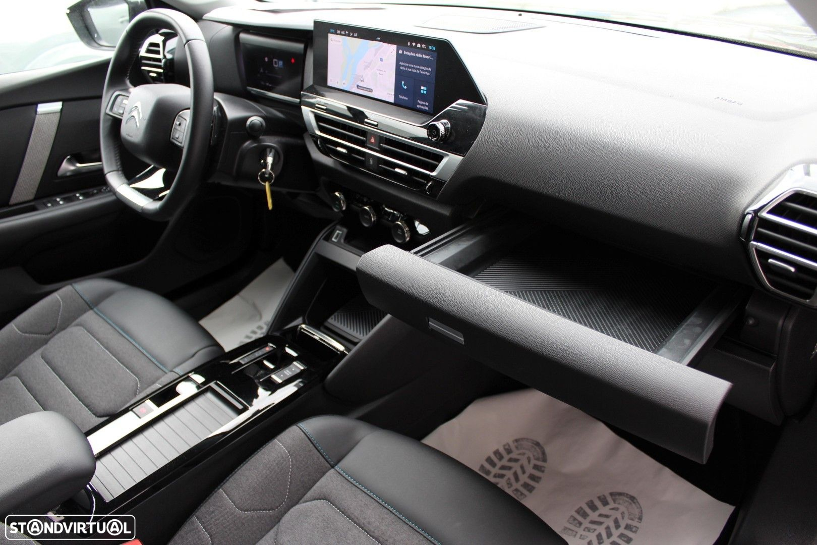 Citroën C4 X 1.2 PureTech Plus EAT8 - 20