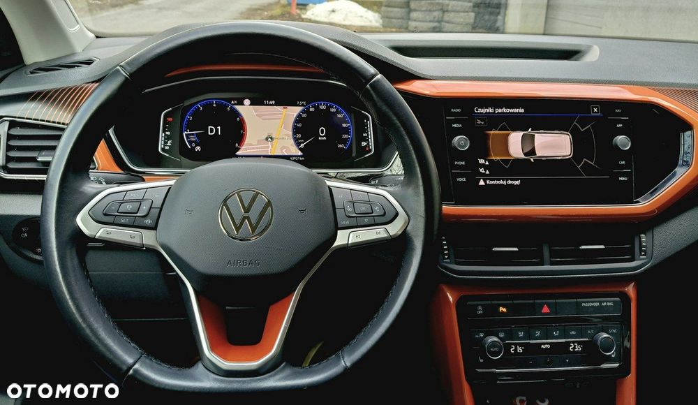 Volkswagen T-Cross - 3