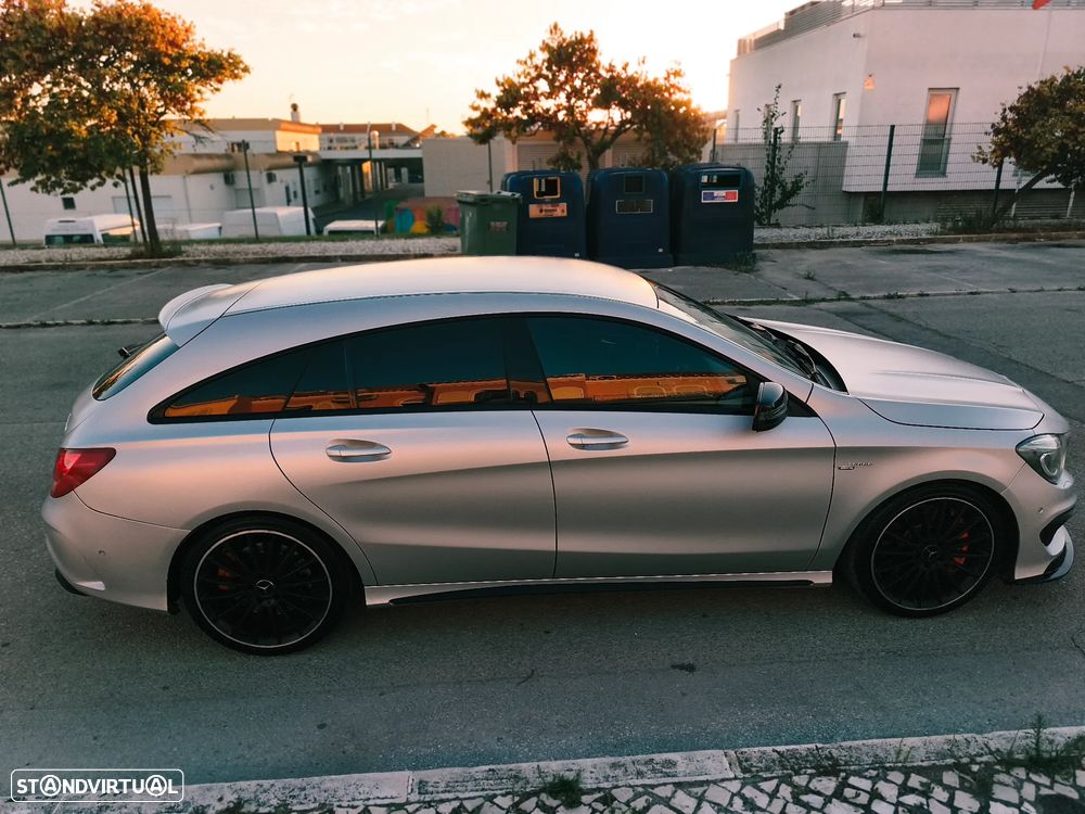 Mercedes-Benz CLA 45 AMG 4Matic 7G-DCT - 2
