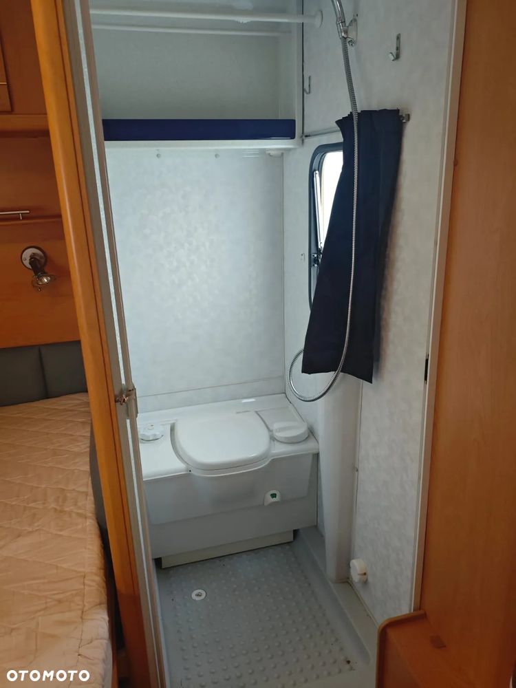 Adria Unica 462 DP - 28