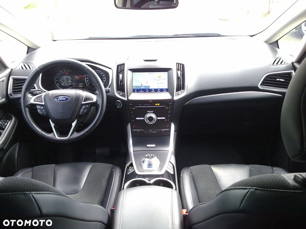 Ford S-Max 2.0 TDCi Titanium PowerShift - 17