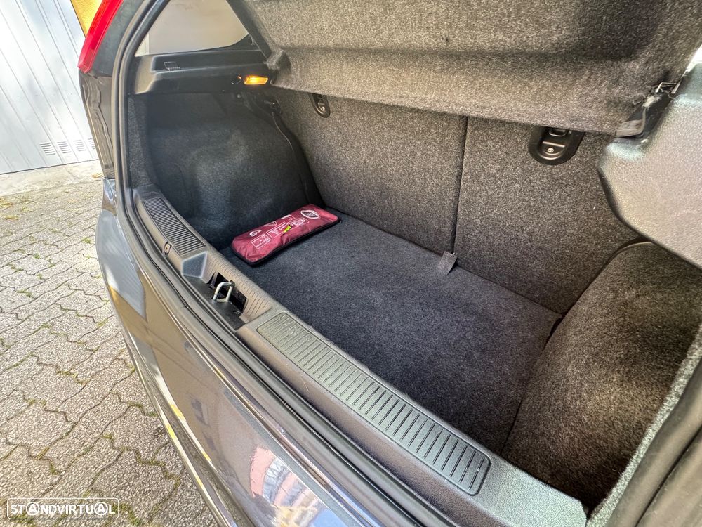 Fiat Grande Punto 1.2 Free J15 - 11
